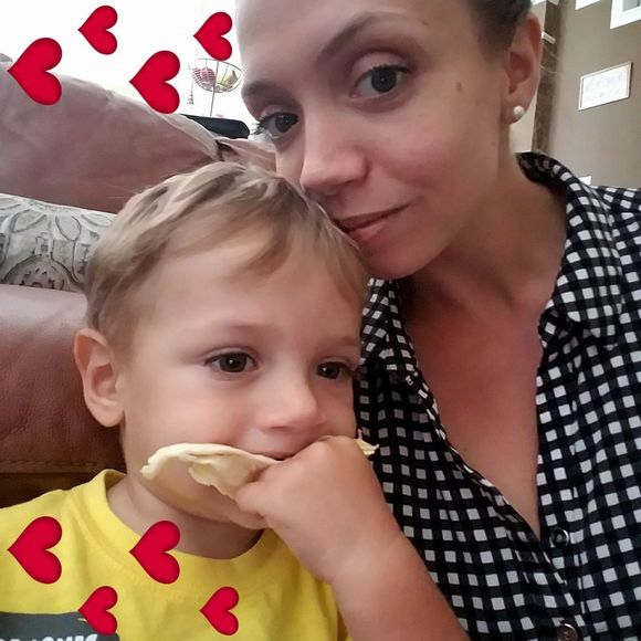 Meet your Posher, Mari - Picture 1 of 1